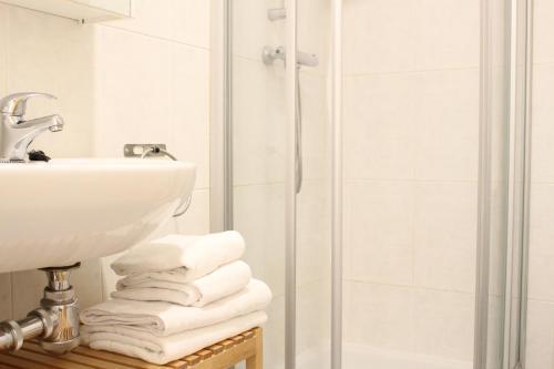 פמפלונה Aloha Apartamentos מראה חיצוני תמונה