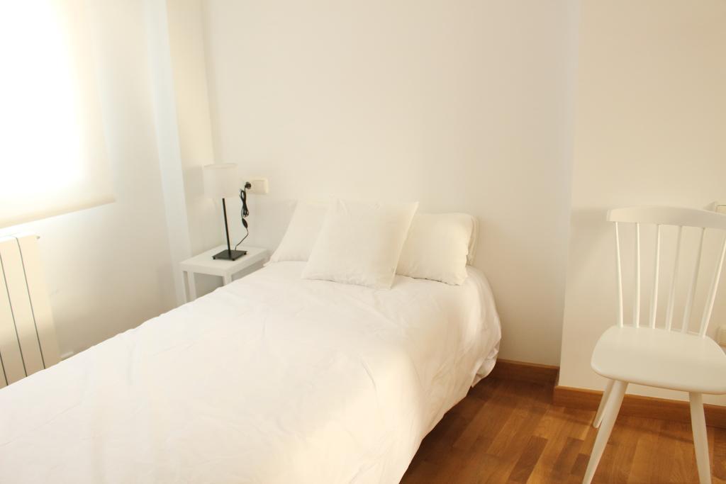 פמפלונה Aloha Apartamentos חדר תמונה